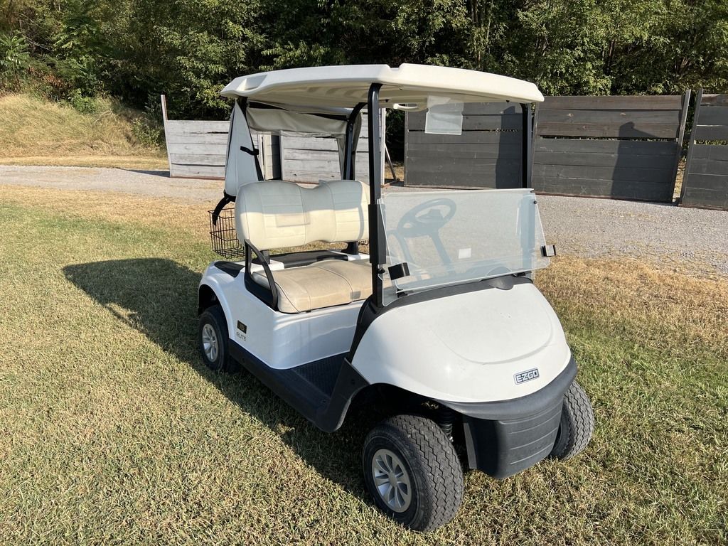 2022 E-Z-GO Freedom RXV ELiTE Lithium — photo 7