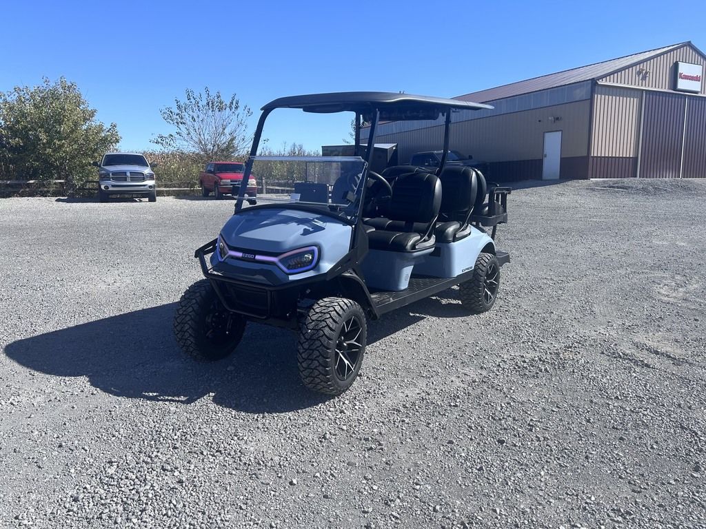 2027 E-Z-GO Express 6 Summit XT 13.5-hp Gas