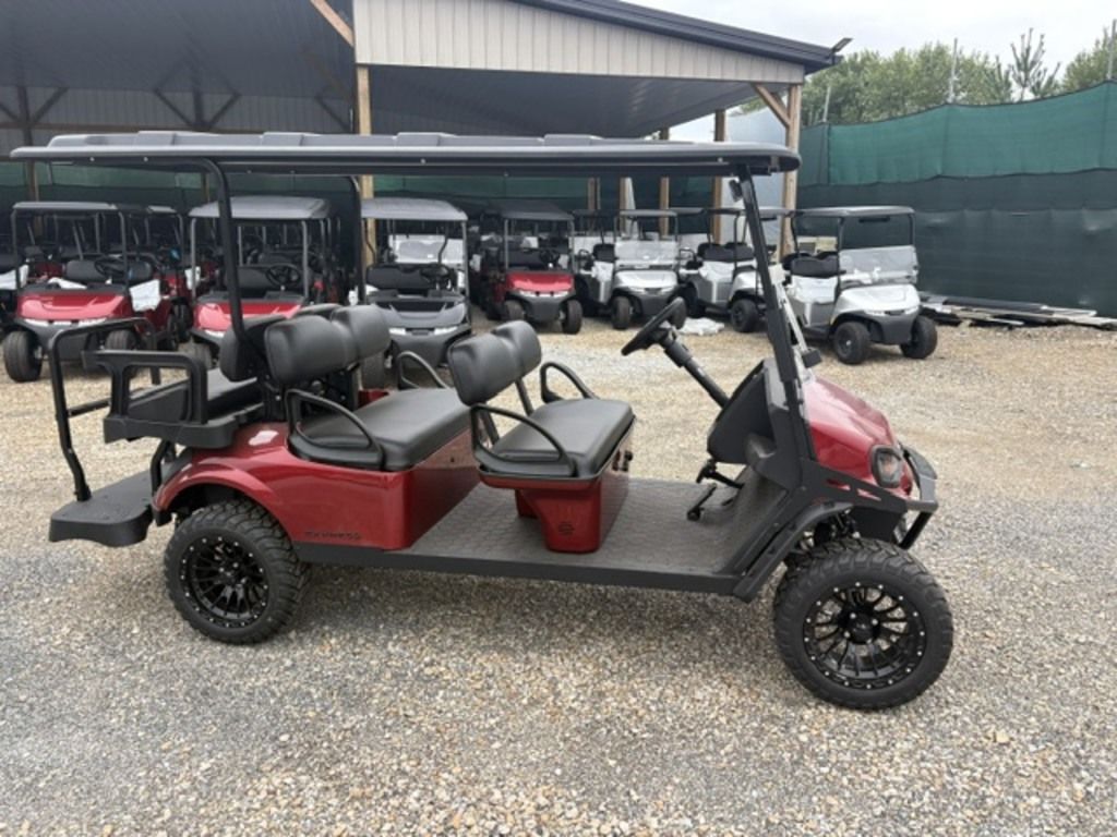 2027 E-Z-GO Express 6 Summit X 13.5-hp Gas — photo 2