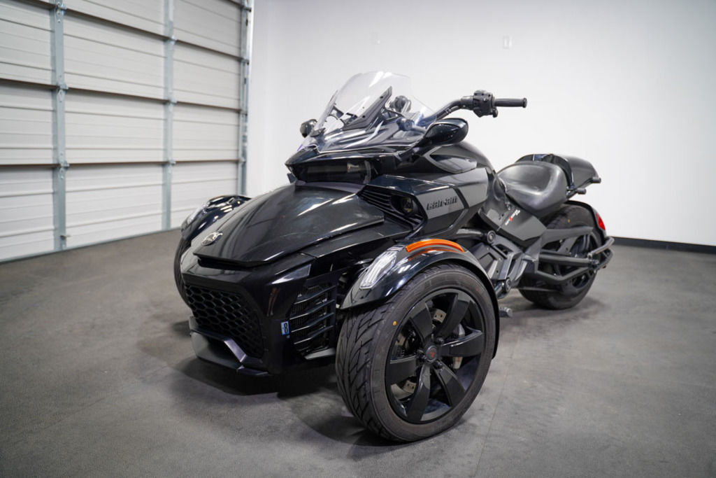 New Can-Am® Spyder® F3 SE6 2021