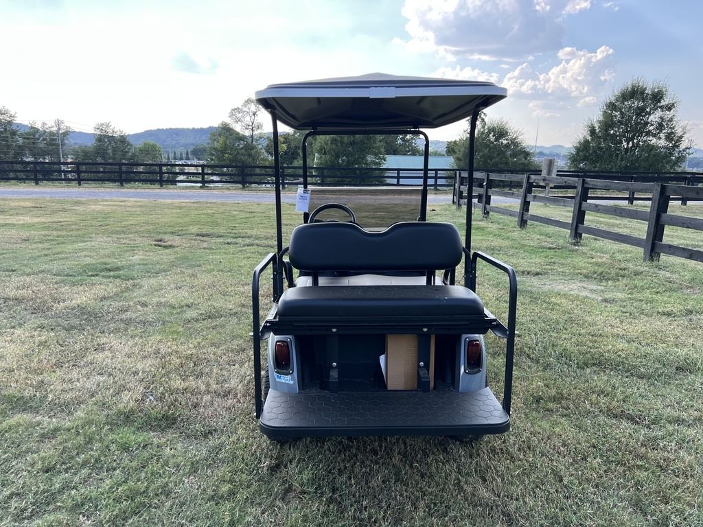 2021 E-Z-GO Freedom RXV ELiTE Lithium — photo 4