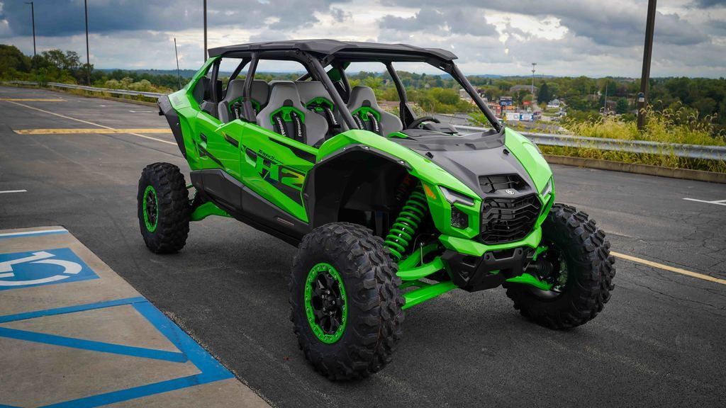 New Kawasaki Teryx®5 H2 Deluxe eS 2026