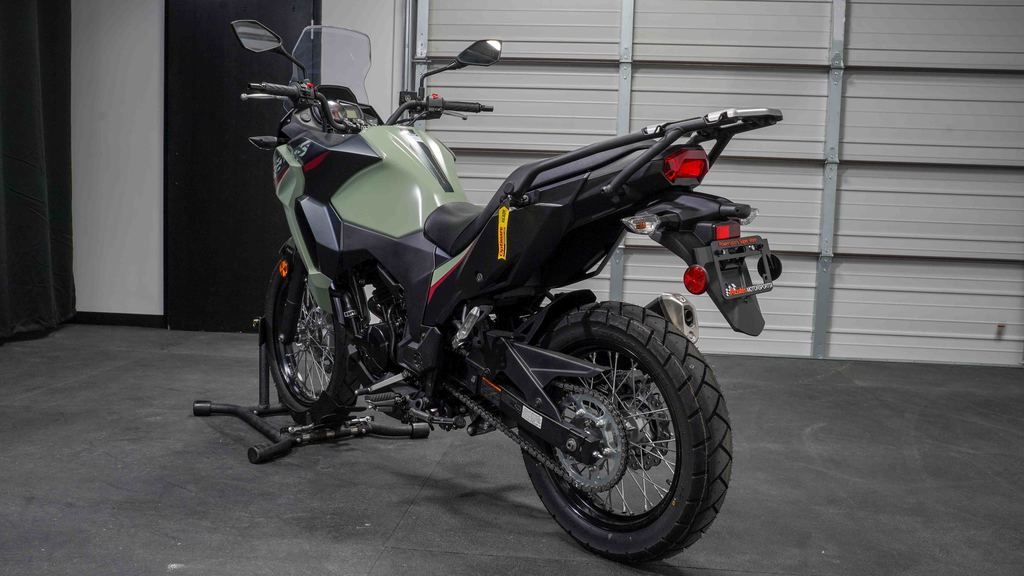 New Kawasaki Versys®-X 300 ABS 2024