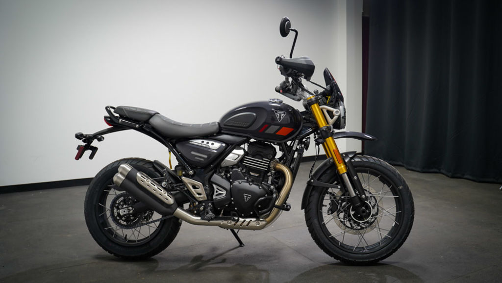 New Triumph Scrambler 400 XC Storm Grey 2026