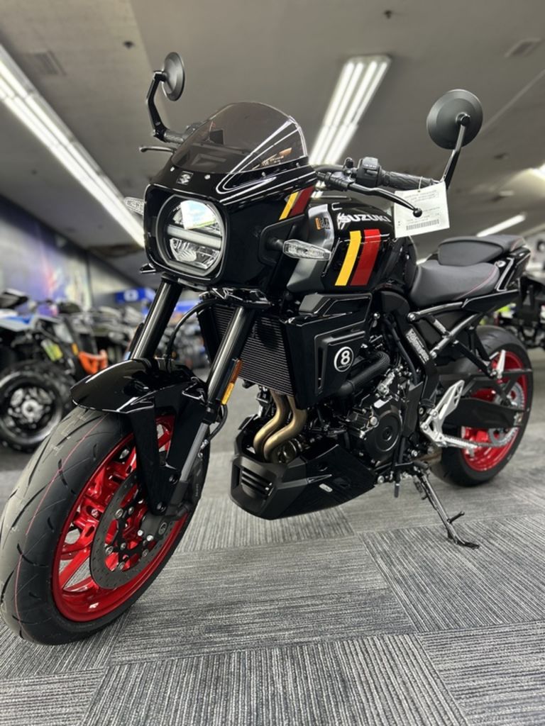 Suzuki GSX-8R Image