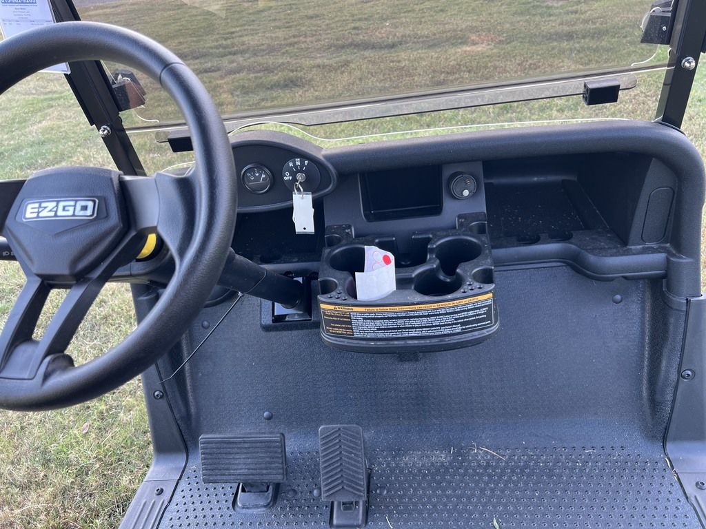2021 E-Z-GO Freedom RXV ELiTE Lithium — photo 10