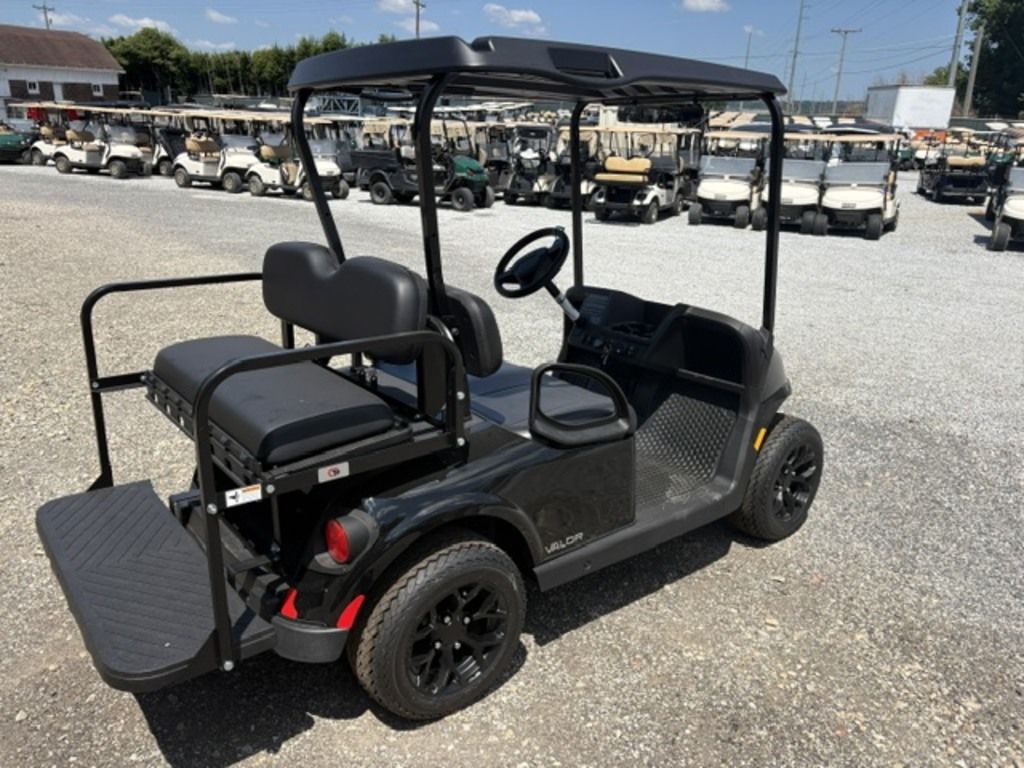 2027 E-Z-GO RXV 2 Valor S+ 13.5-hp Gas — photo 4