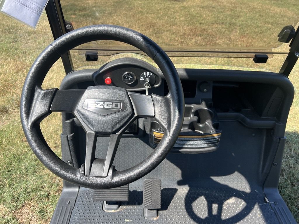 2021 E-Z-GO Freedom RXV ELiTE Lithium — photo 9