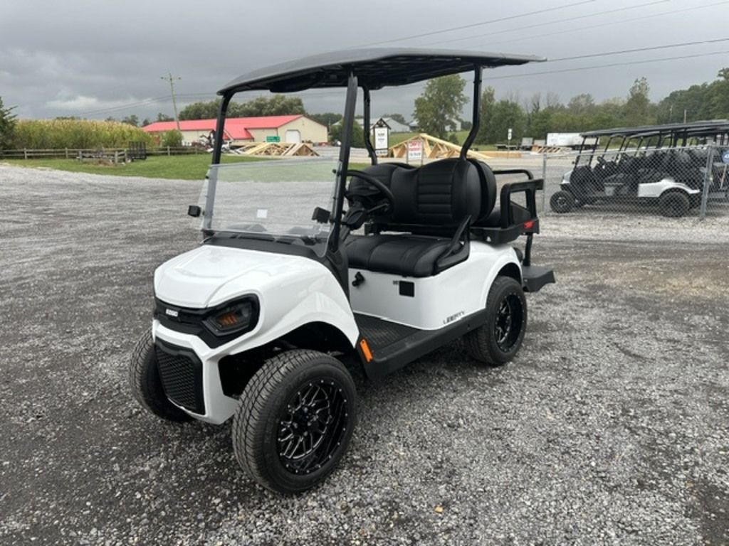 2027 E-Z-GO Liberty 4 X 13.5-hp Gas Powertrain — photo 2
