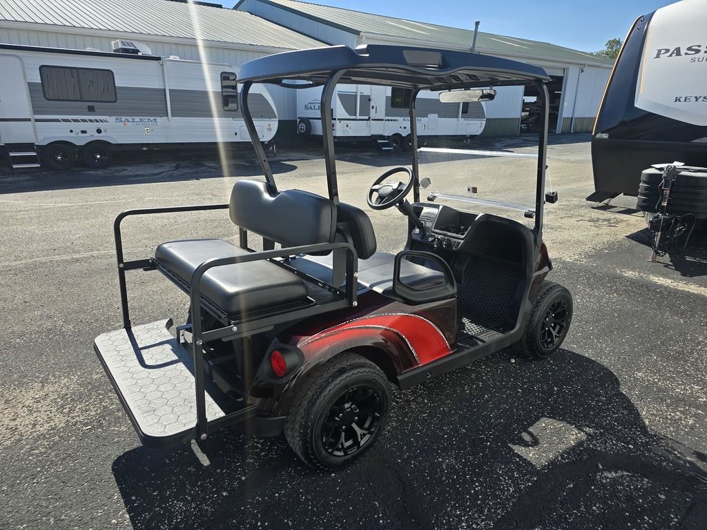 2027 E-Z-GO RXV 2 Valor S 13.5-hp Gas — photo 4