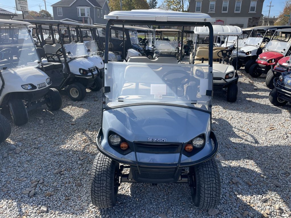 2021 E-Z-GO Express L6 Gas — photo 4