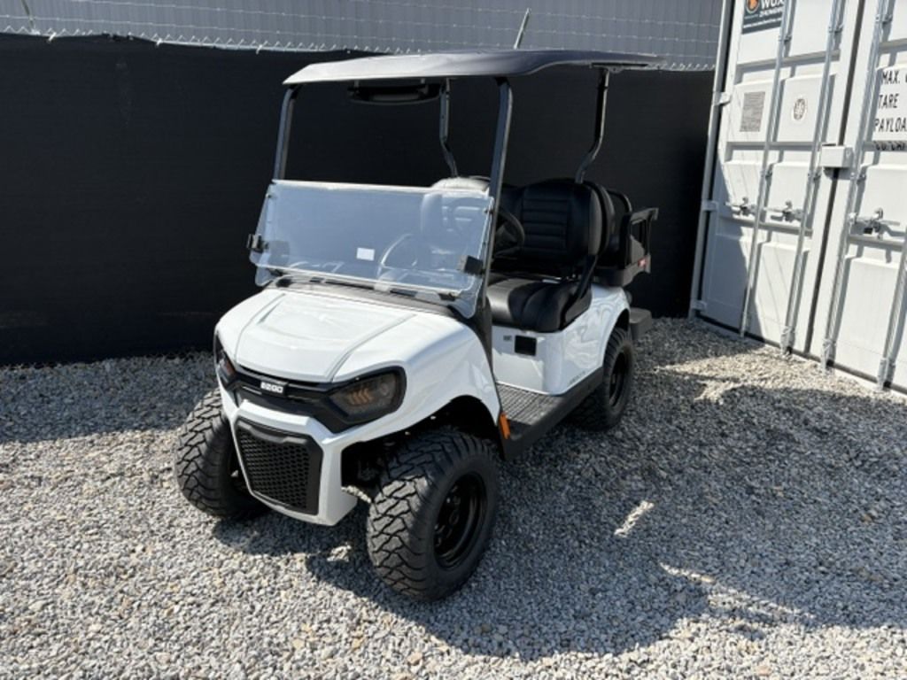 2027 E-Z-GO Liberty 4 X 13.5-hp Gas Powertrain