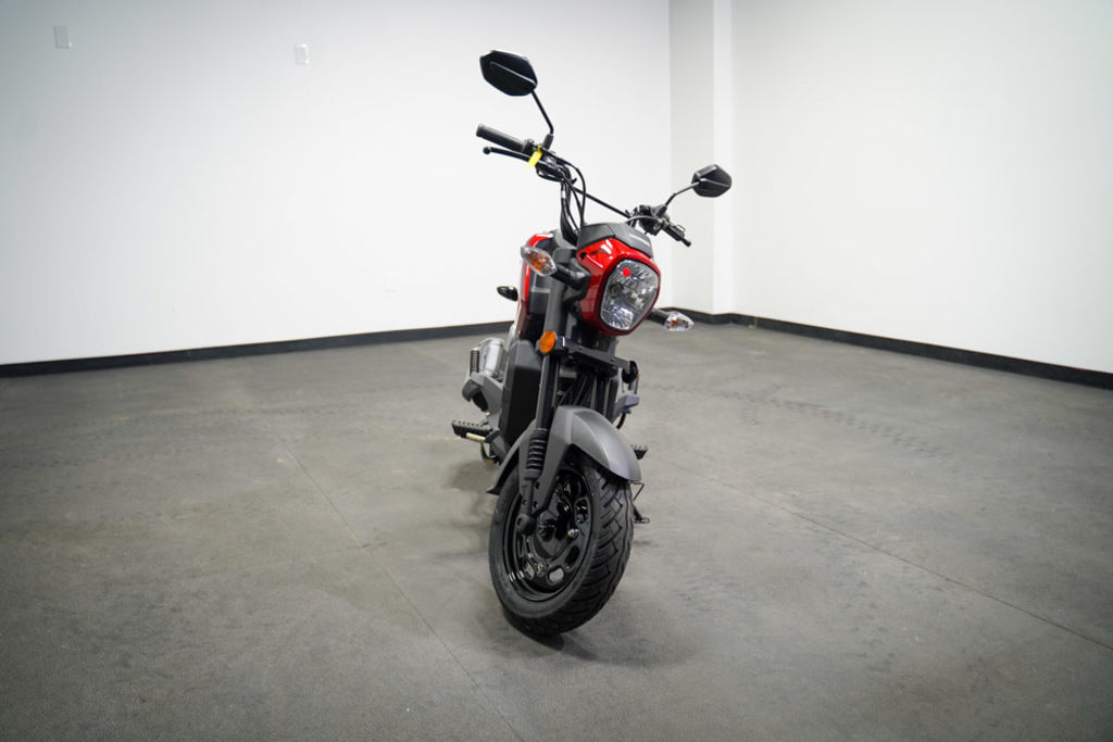 New Honda® Navi Pearl Red 2026