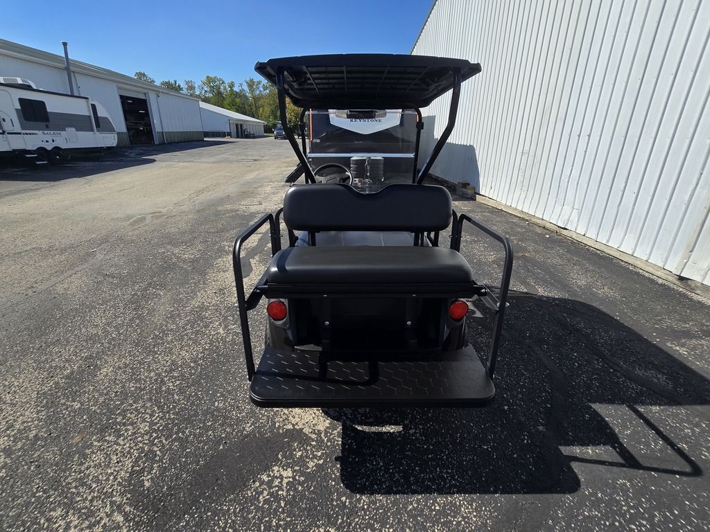 2027 E-Z-GO RXV 2 Valor S+ 13.5-hp Gas — photo 5
