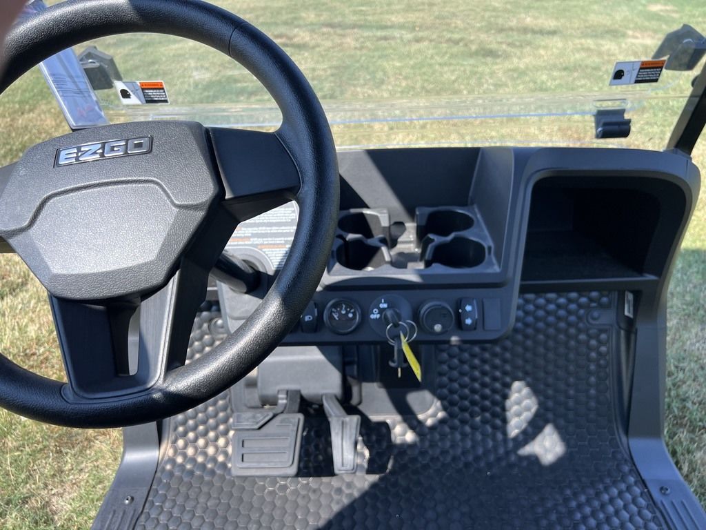 2027 E-Z-GO RXV 4 Valor S+ 13.5-hp Gas — photo 10