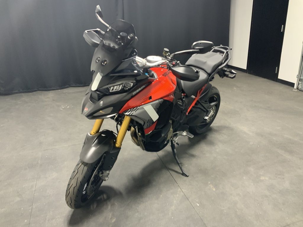 New Ducati Multistrada V4 Pikes Peak Livery 2026