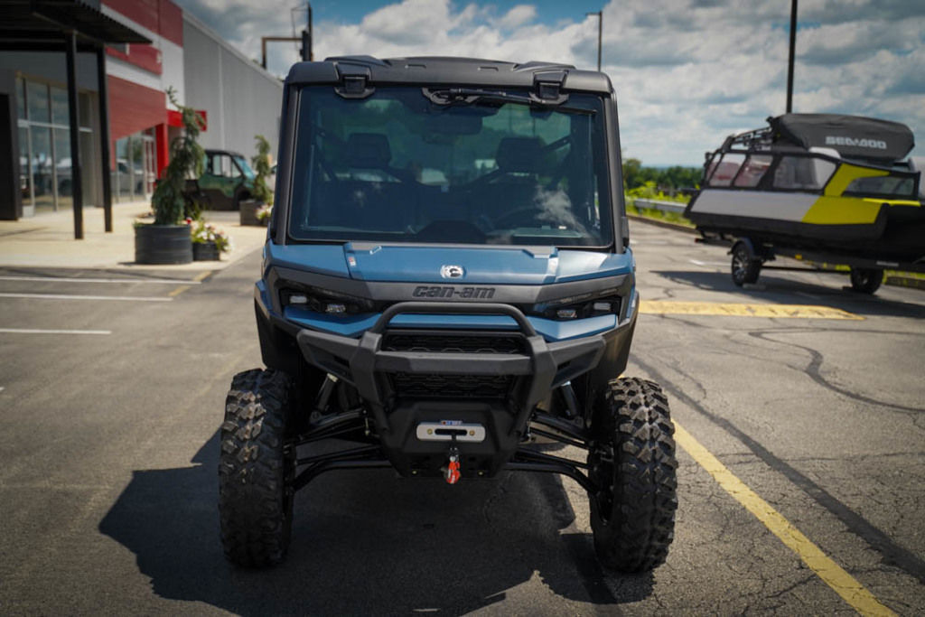 New Can-Am® Defender Limited HD11 2026