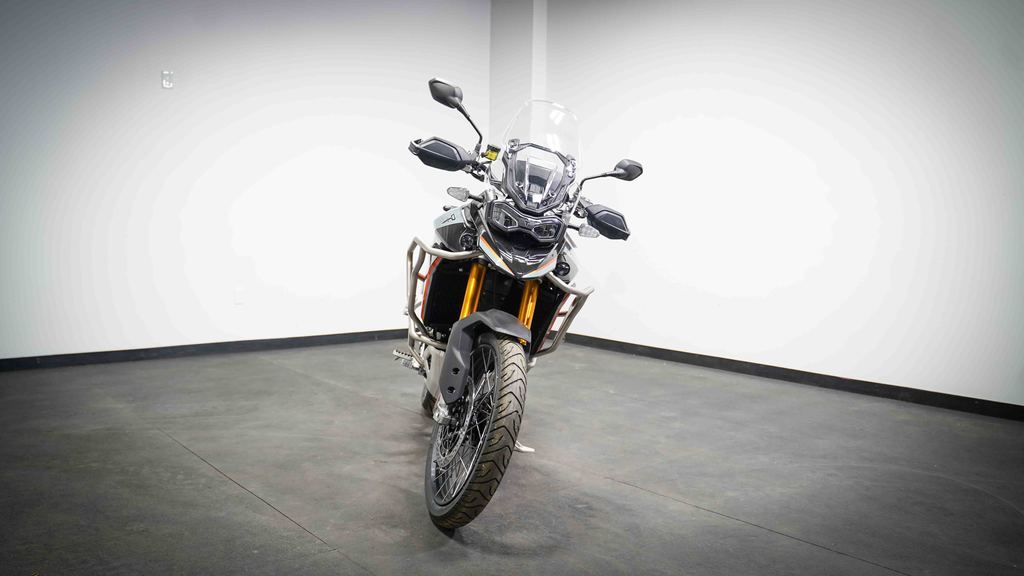 New Triumph Tiger 900 Desert Edition 2026