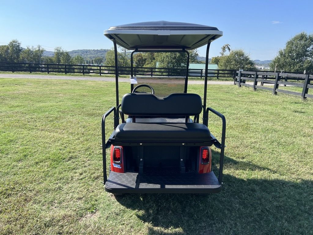 2021 E-Z-GO RXV® ELiTE CPO 4 — photo 4