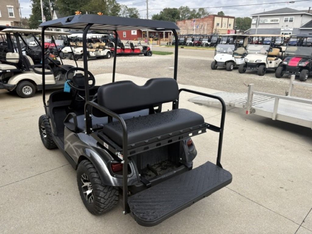 2021 E-Z-GO Freedom TXT Gas — photo 3