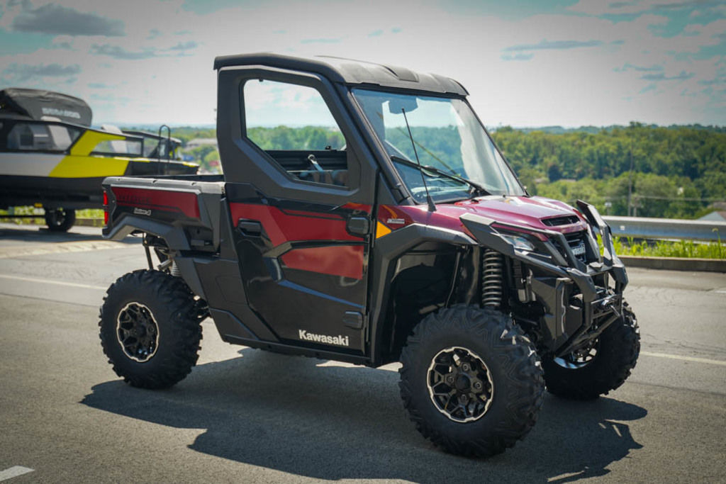 New Kawasaki Ridge® Platinum Ranch Edition HVAC 2026