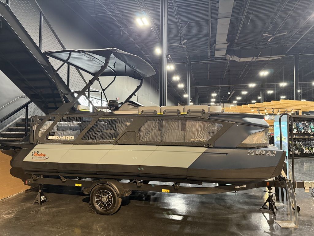 New Sea-Doo Switch™ Cruise Limited 21 - 230 hp Painted 2025
