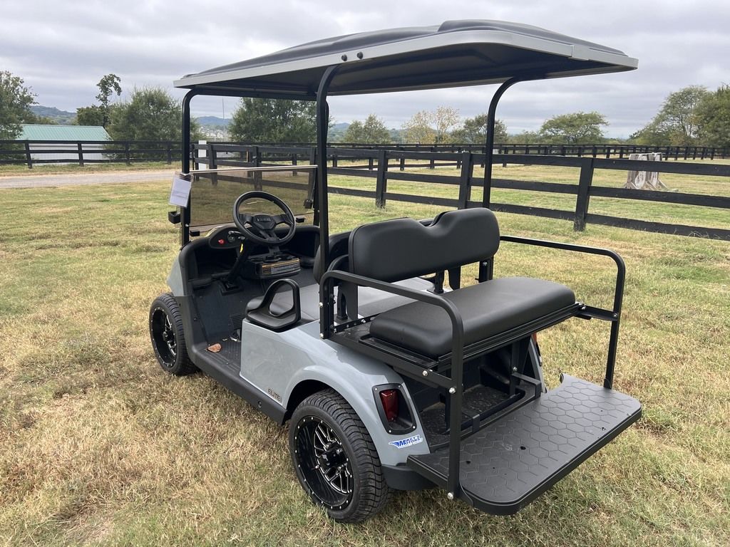 2021 E-Z-GO Freedom RXV ELiTE Lithium — photo 2