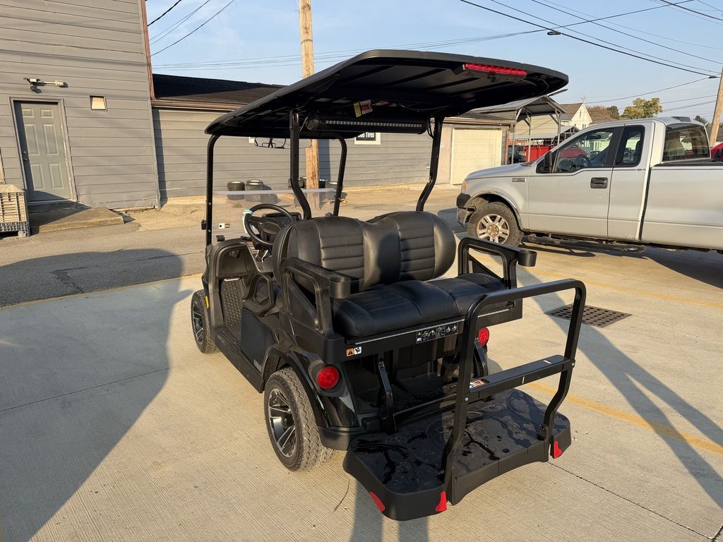 2026 E-Z-GO RXV 4 Touring ST Elite Lithium — photo 4