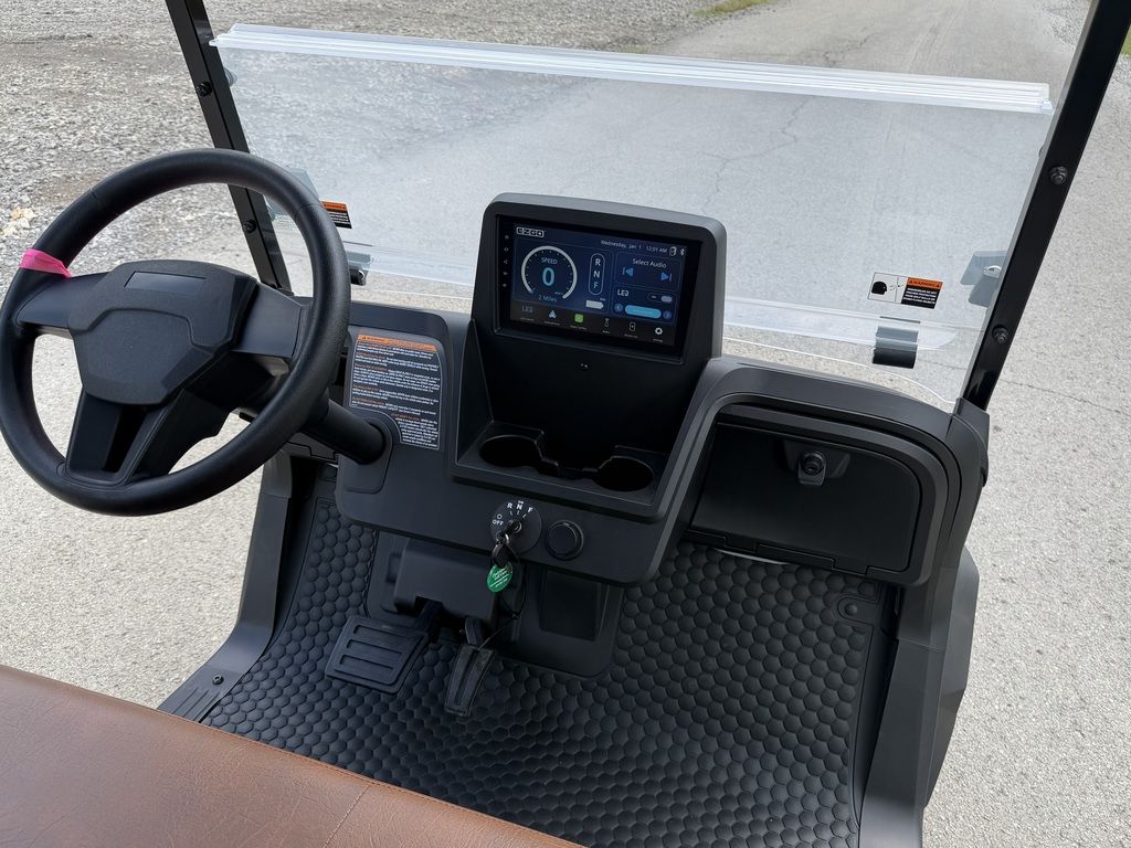 2026 E-Z-GO RXV 4 Summit XTL Elite Lithium — photo 5