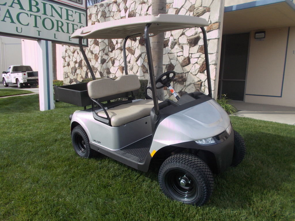 2025 EZGO Valor