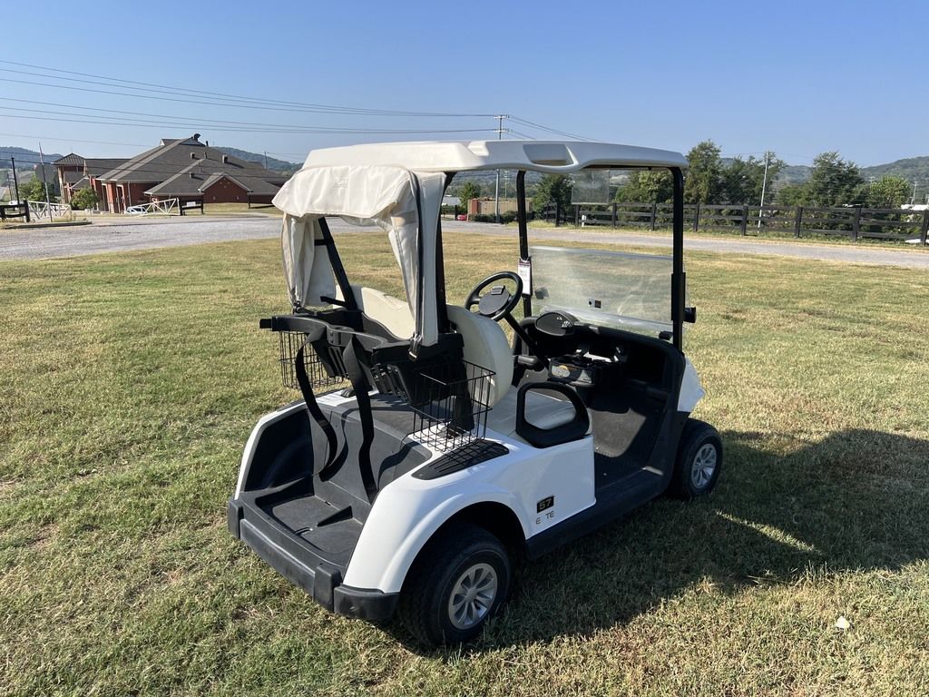 2022 E-Z-GO Freedom RXV ELiTE Lithium — photo 4