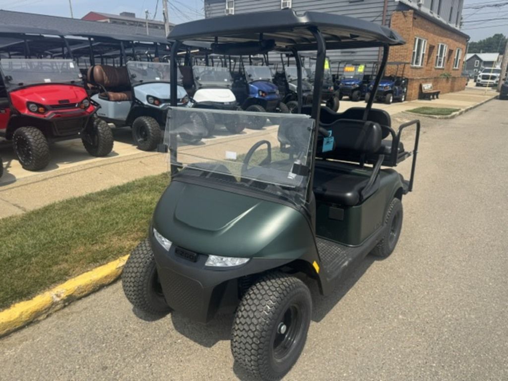 2026 E-Z-GO RXV 4 Valor S EX1 Sport