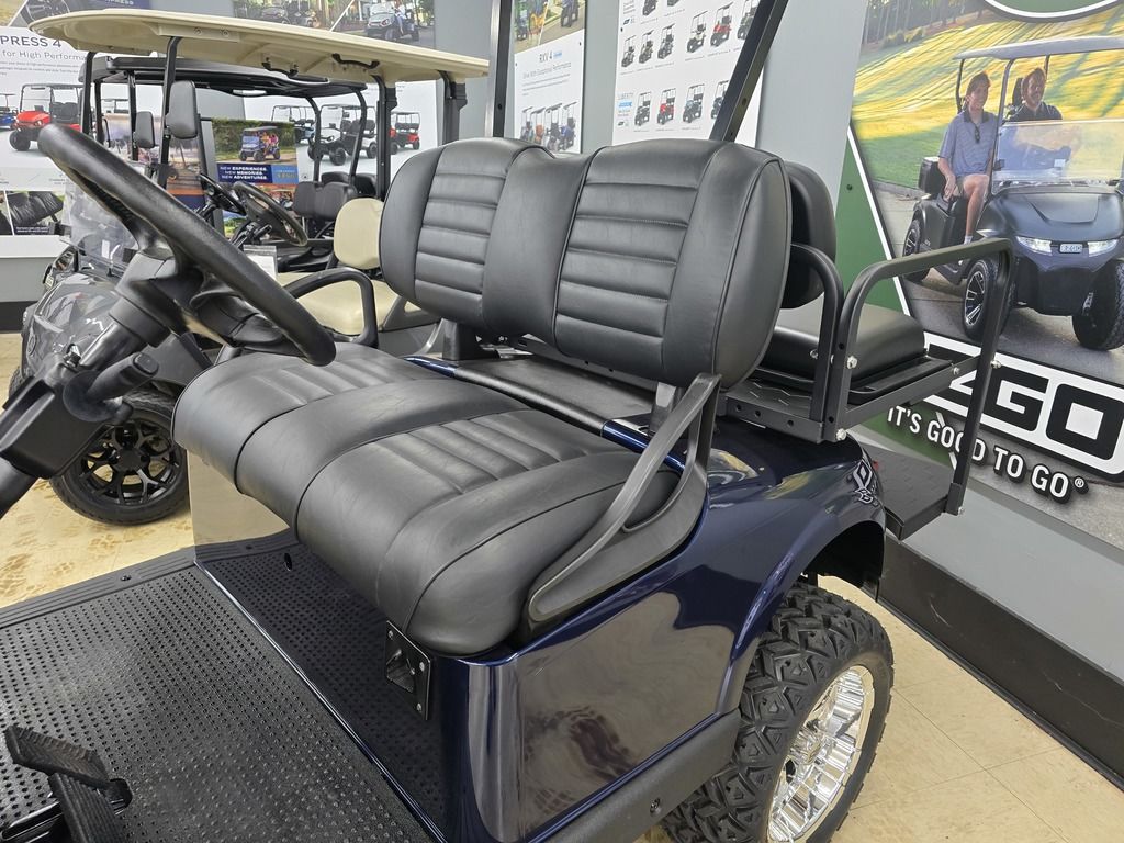 2021 E-Z-GO Freedom RXV ELiTE Lithium — photo 4