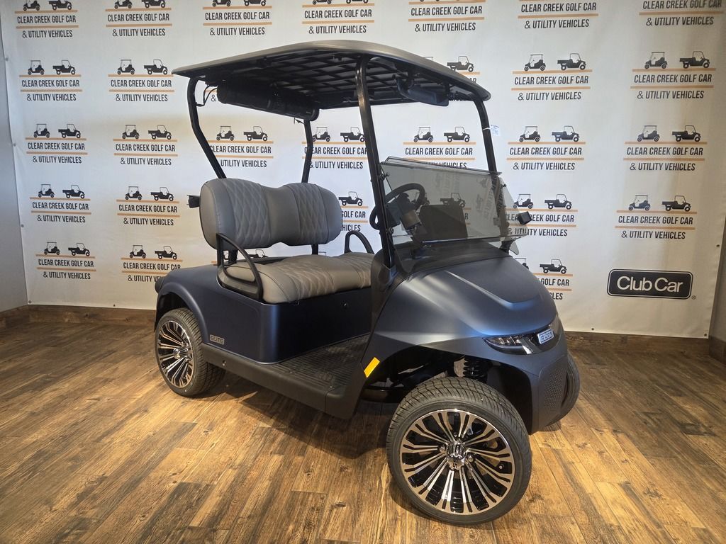 2027 EZGO RXV