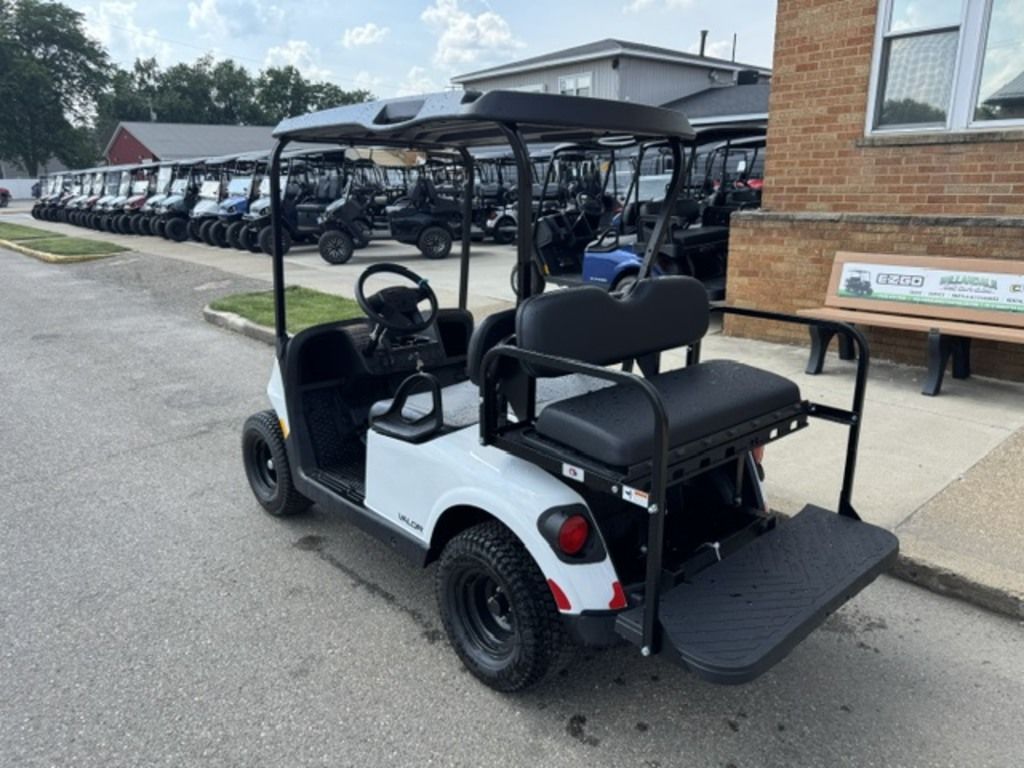 2026 E-Z-GO RXV 4 Valor S EX1 Sport — photo 2