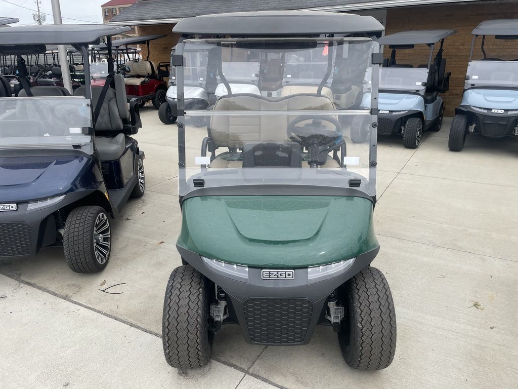 2026 E-Z-GO RXV 4 Touring S Elite Lithium — photo 4