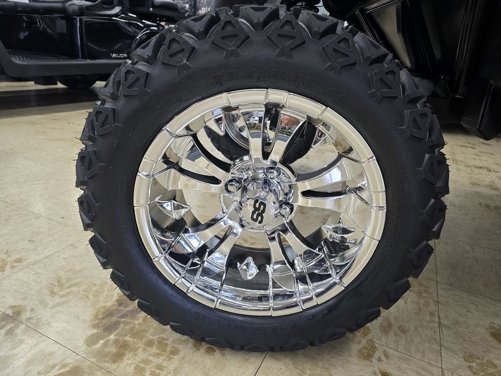 2021 E-Z-GO Freedom RXV ELiTE Lithium — photo 5