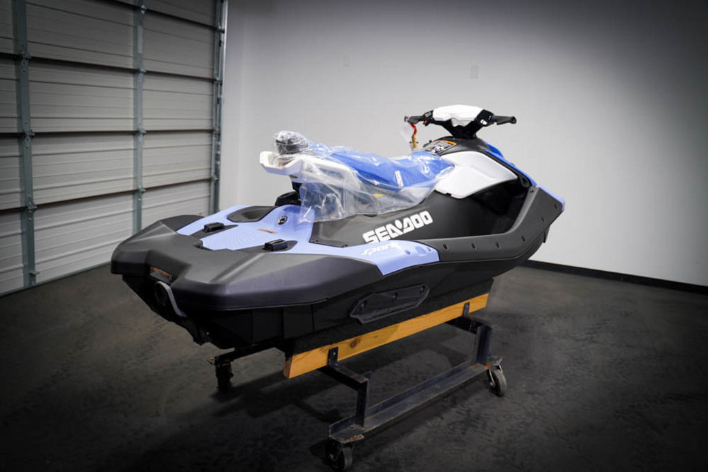 New Sea-Doo Spark™ for 3 Rotax® 900 ACE™ - 90 CONV with IBR 2026