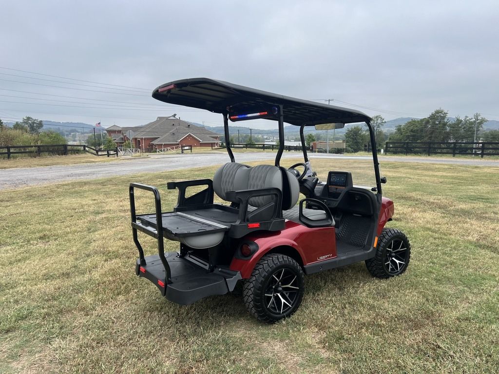 2027 E-Z-GO Liberty 4 XT ELiTE Lithium Powertrain — photo 5