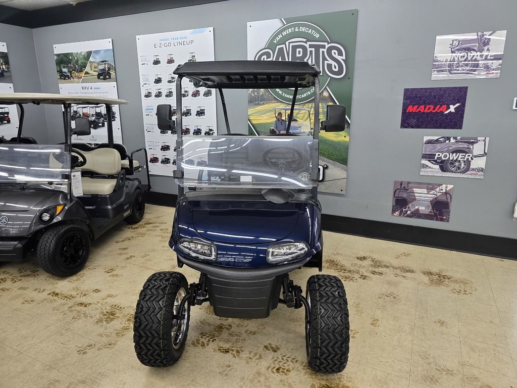 2021 E-Z-GO Freedom RXV ELiTE Lithium — photo 2