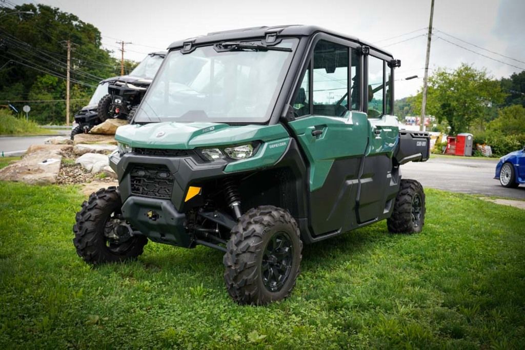 New Can-Am® Defender MAX DPS CAB HD10 2026