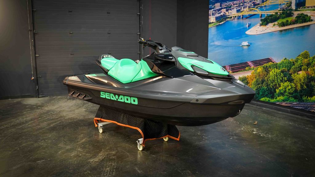 New Sea-Doo GTI™ SE 170 Tech, Audio, iDF, iBR 2026