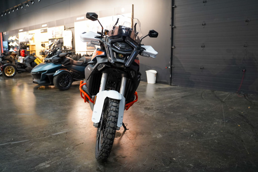 New KTM 1390 SUPER ADVENTURE R OT 2026