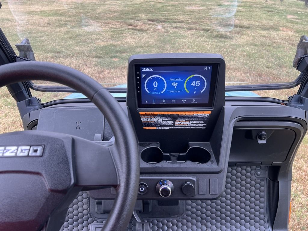 2027 E-Z-GO Liberty 4F XTL ELiTE Lithium Powertrain — photo 10