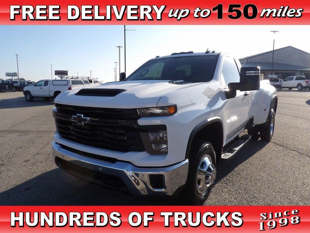 2025 Chevrolet 3500HD Work Truck