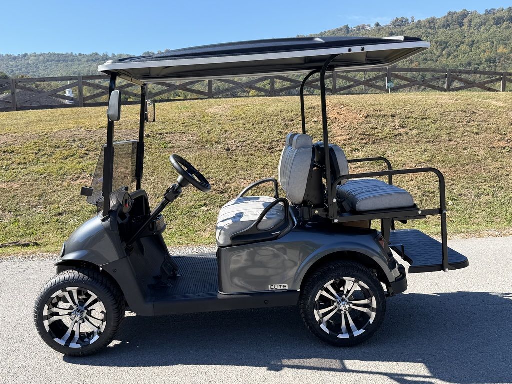 2021 E-Z-GO Freedom RXV ELiTE Lithium