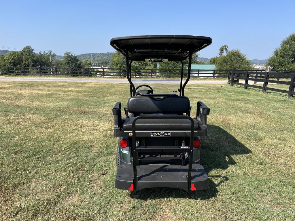 2027 E-Z-GO RXV 4 Valor S+ 13.5-hp Gas — photo 4