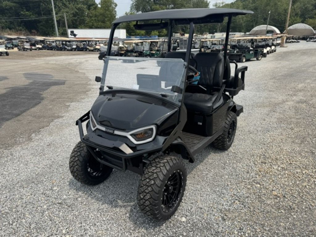 2027 E-Z-GO Express 4 Summit XTL 13.5-hp Gas