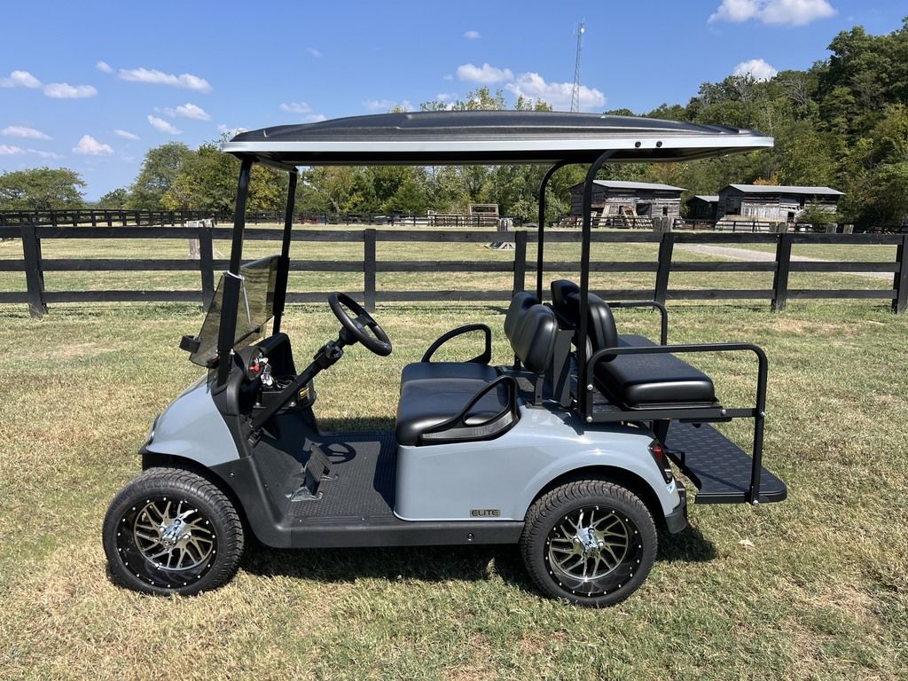 2021 E-Z-GO Freedom RXV ELiTE Lithium — photo 2