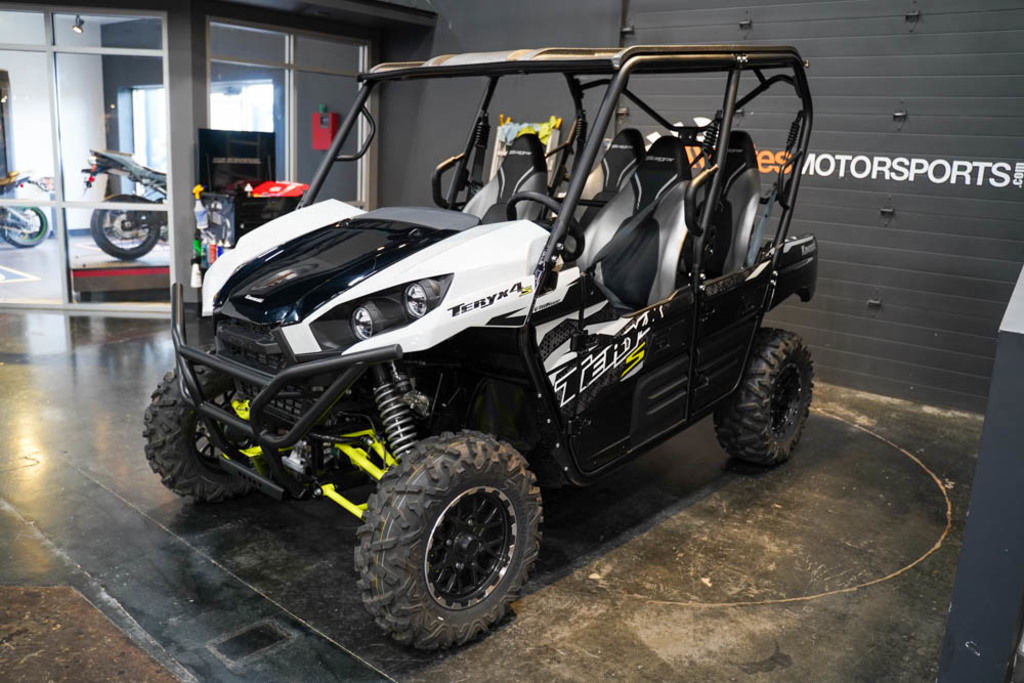 New Kawasaki Teryx4™ S LE 2025